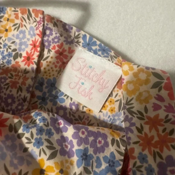 Floral Baby Romper with Red Bow - Picture 4 of 5